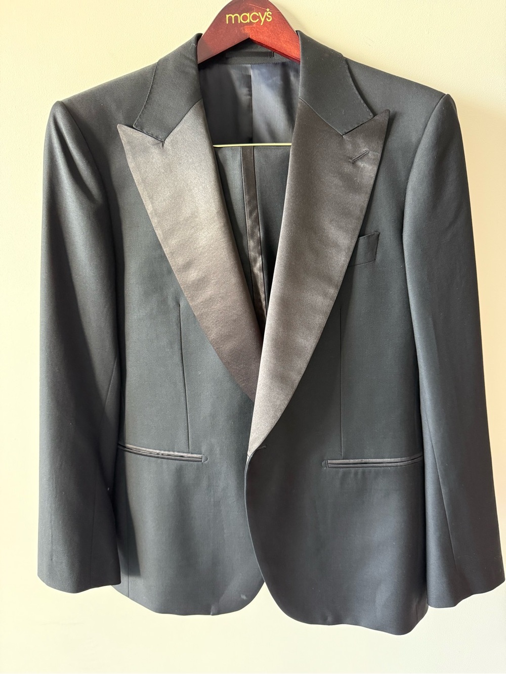 Spier & Mackay 40s contemporary Black Peak Tuxedo VITALE BARBERIS CANONICO